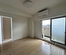 阪急京都本線 西院駅 徒歩9分の賃貸マンション 7階1Kのリビング/ダイニング