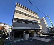 亀岡駅より徒歩11分 3階 築27年の賃貸物件