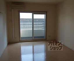 アルカディア彩貴 104 1階1Kのリビング/ダイニング