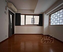 阪急京都本線 西院駅 徒歩2分の賃貸マンション 2階3LDKのリビング/ダイニング