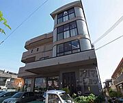 長岡天神駅より徒歩6分 築28年8ヶ月 3階建の賃貸物件
