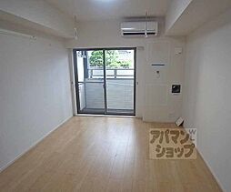 阪急京都本線 西京極駅 徒歩9分の賃貸アパート 1階1Kのリビング/ダイニング