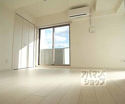 阪急京都本線 西院駅 徒歩11分の賃貸マンション 4階1Kのリビング/ダイニング