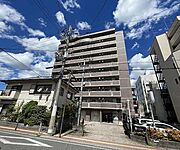 亀岡駅より徒歩2分 8階 築19年の賃貸物件