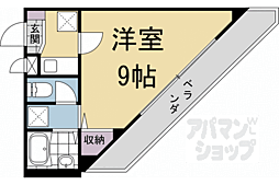 コモド清水 2階