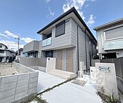 桂駅より徒歩10分 1階 新築の賃貸物件