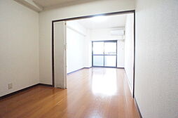 ＫＵＲＩＭＡマンション 102 1階1Kのリビング/ダイニング