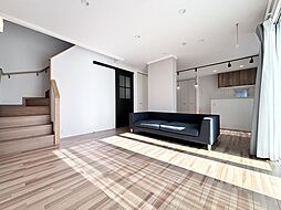 河芸町杜の街5丁目戸建 1 4LDKのリビング/ダイニング