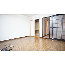 アミー　Ａ 207 2階1Kのリビング/ダイニング