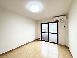 メゾントップス 205 2階1Kのリビング/ダイニング