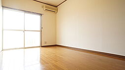 サイレンス芸濃 1C 1階2DKのリビング/ダイニング