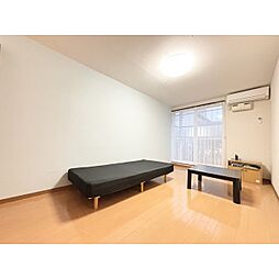 トップコート 106 1階1Kのリビング/ダイニング