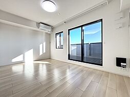 江どばしテラス 105 1階1LDKのリビング/ダイニング