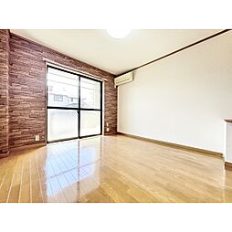 オービット 103 1階ワンルームのリビング/ダイニング