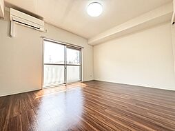 Ｇｒａｎｄ　Ｅｓｐｏｉｒ 103 1階1Kのリビング/ダイニング