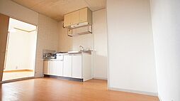 ルミナーリアI 102 1階3DKのリビング/ダイニング