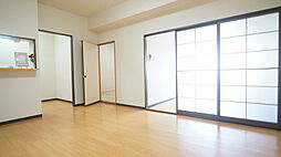 マリンスクエア 702 7階3LDKのリビング/ダイニング