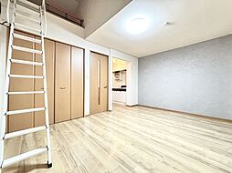 シャルム 203 2階ワンルームのリビング/ダイニング