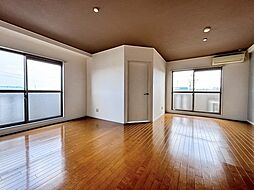 ウィングロワレ 305 3階2LDKのリビング/ダイニング