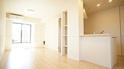 ラーツゥー・デル・マーレIV 103 1階1LDKのリビング/ダイニング