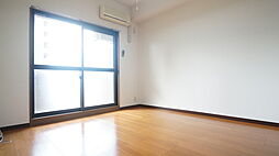 Ｋ’ｓガーデン 403 4階1DKのリビング/ダイニング