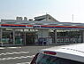 周辺：コンビニ「ファミリーマート津久居中町店まで570ｍ」