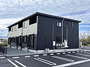 川合高岡駅より徒歩39分 築1年10ヶ月 2階建の賃貸物件