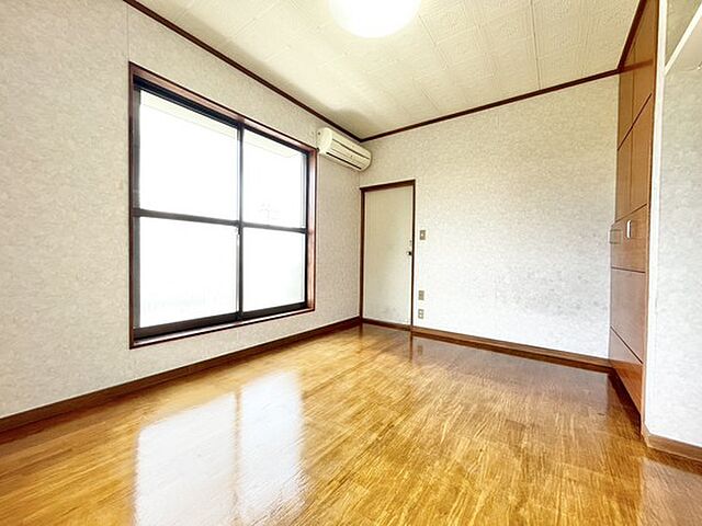 寝室