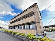 阿倉川駅より徒歩25分 築19年7ヶ月 3階建の賃貸物件