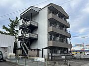 近鉄四日市駅より徒歩11分 4階 築30年11ヶ月の賃貸物件