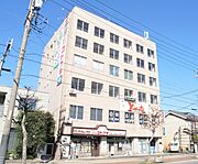 四日市駅より徒歩11分 3階 築51年9ヶ月の賃貸物件