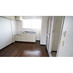 アイリスガーデン羽田 201 2階2DKのリビング/ダイニング