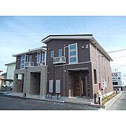 南日永駅より徒歩10分 築8年5ヶ月 2階建の賃貸物件