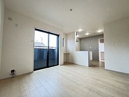 リーブルファイン白須賀 101 1階1LDKのリビング/ダイニング