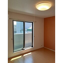 モダン・フリシュＢ 205 2階1LDKの寝室