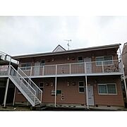 山城駅よりバス16分 徒歩2分 築32年2ヶ月 2階建の賃貸物件