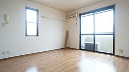 ロジュマン　ラフォーレIII 106 1階1Kのリビング/ダイニング