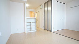 ニエット 105 1階1LDKのリビング/ダイニング