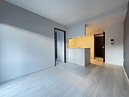 Ａｑｕａ　Ｌｏｕｉｓ　Ｍｅｒ 101 1階1LDKのリビング/ダイニング