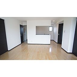 ハイツ・グラナート 101 1階2LDKのリビング/ダイニング