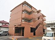 富田浜駅より徒歩13分 築27年4ヶ月 4階建の賃貸物件