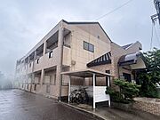 南日永駅より徒歩10分 築27年3ヶ月 2階建の賃貸物件