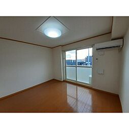 リリーアディクト 201 2階1LDKの寝室