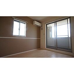 ビギニング 203 2階2LDKのリビング/ダイニング