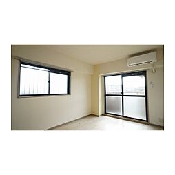 ピディエスベルエーリー 4E 4階1Kのリビング/ダイニング