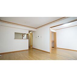 フォレストパーク高岡 3E 3階3LDKのリビング/ダイニング