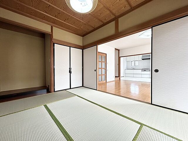 寝室