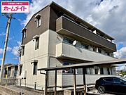 白子駅より徒歩19分 築15年2ヶ月 3階建の賃貸物件