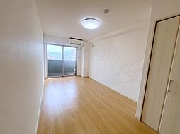 フラッティK＆S千本寺之内 4階1Kのリビング/ダイニング