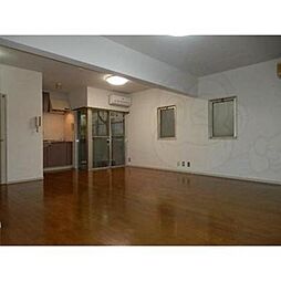 レッドボールコート上鳥羽 3階1Kのリビング/ダイニング